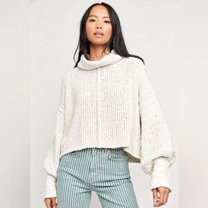 Free People Be Yours Pullover in Vanilla Bean. M.